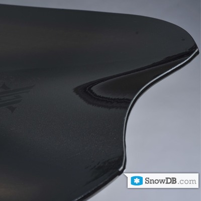 Völkl" technology High-Gloss Lacquered Topsheet of 2011/2012